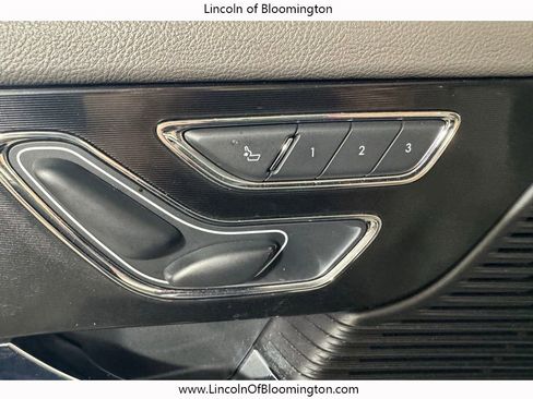 Certified 2022 Lincoln Corsair AWD w/ Premium Package image 37