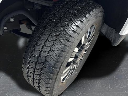 Used 2022 GMC Sierra 2500 AT4 w/ AT4 Premium Plus Package image 42