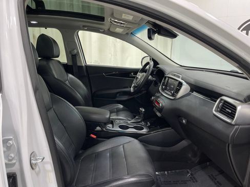 Used 2019 Kia Sorento SX AWD/4WD image 34