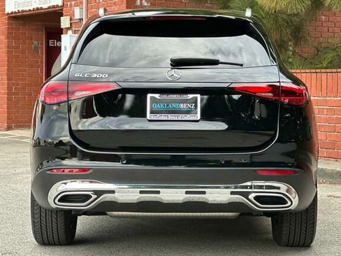 Certified 2025 Mercedes-Benz GLC 300 GLC 300 image 5