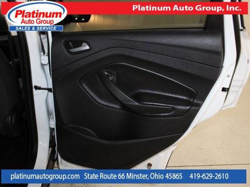 Used 2013 Ford Escape SE image 32