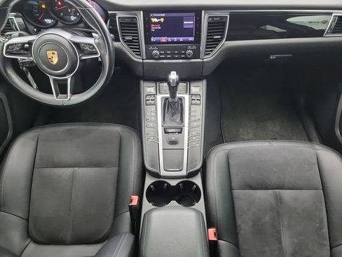 Used 2018 Porsche Macan AWD/4WD image 15