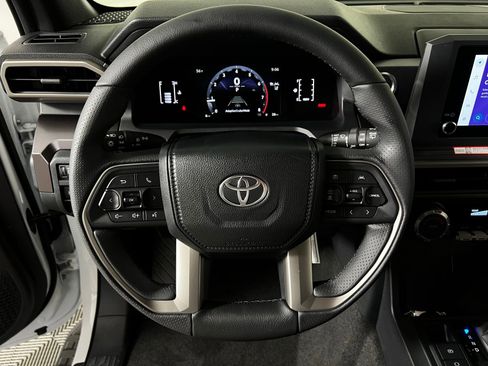 New 2025 Toyota 4Runner SR5 image 11