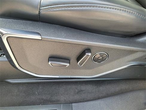 Used 2024 Ford F150 Platinum w/ FX4 Off-Road Package image 20