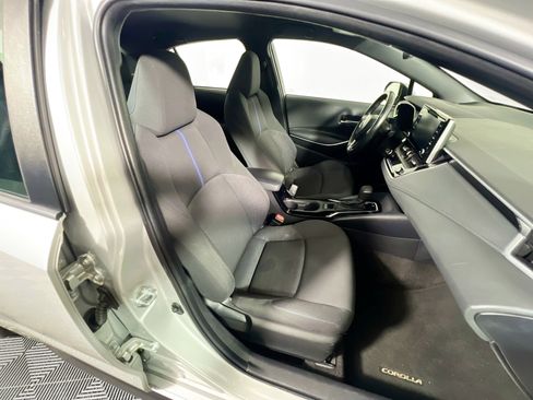 Used 2021 Toyota Corolla SE image 30