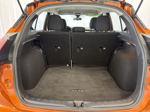 Used 2023 Nissan Kicks SV FWD image 13