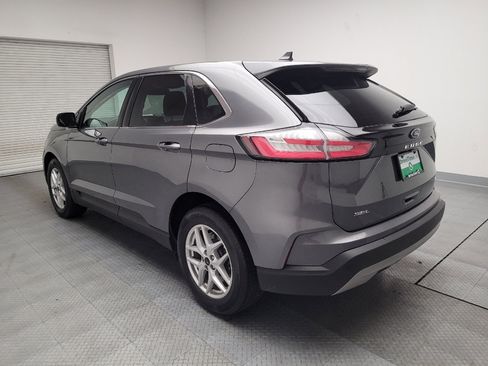Used 2023 Ford Edge SEL image 5