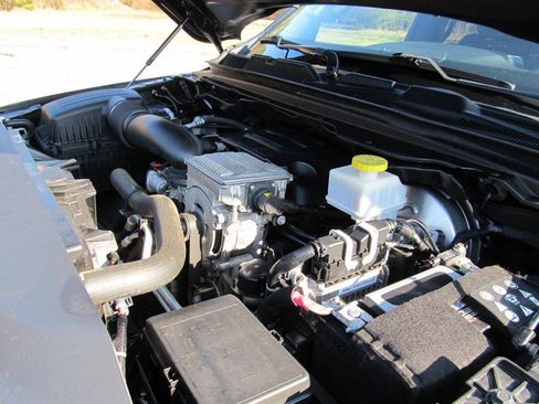 Used 2024 RAM 1500 Lone Star image 43