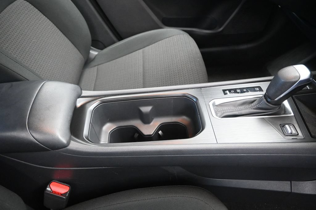 Used 2025 Nissan Kicks S AWD/4WD image 27