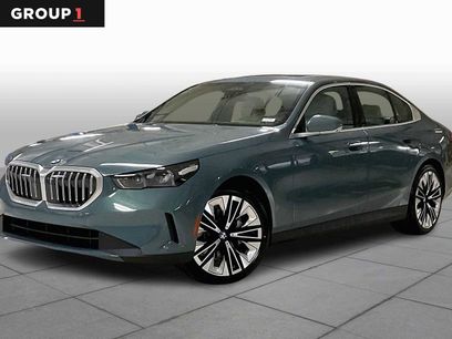 New 2026 BMW 530i w/ Premium Package