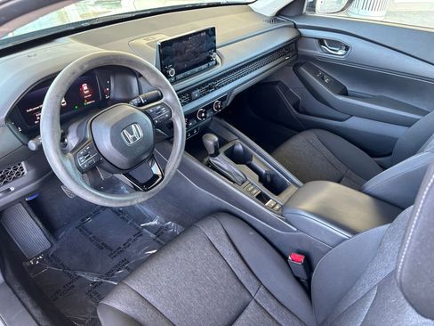 Used 2023 Honda Accord LX image 9