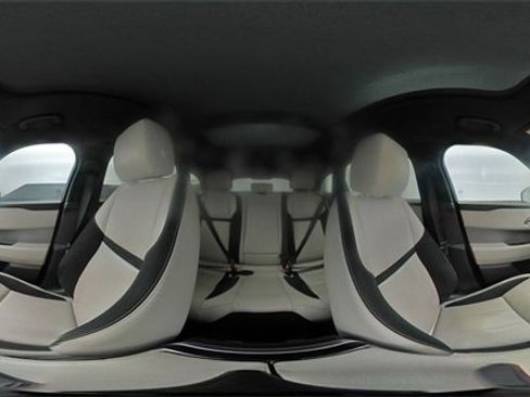 Used 2020 Land Rover Range Rover Velar R-Dynamic S image 26