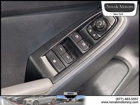 Used 2024 Subaru Crosstrek 2.5i Sport AWD/4WD image 16