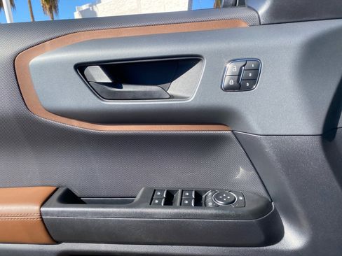 Used 2024 Ford Bronco Sport Outer Banks image 16