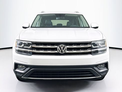 Used 2019 Volkswagen Atlas SE image 2