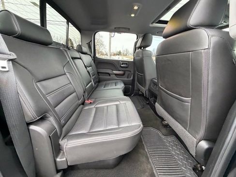 Used 2018 GMC Sierra 3500 Denali image 39