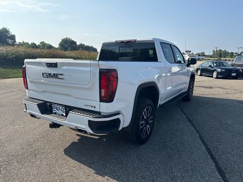Used 2024 GMC Sierra 1500 AT4 w/ Technology Package AWD/4WD image 7