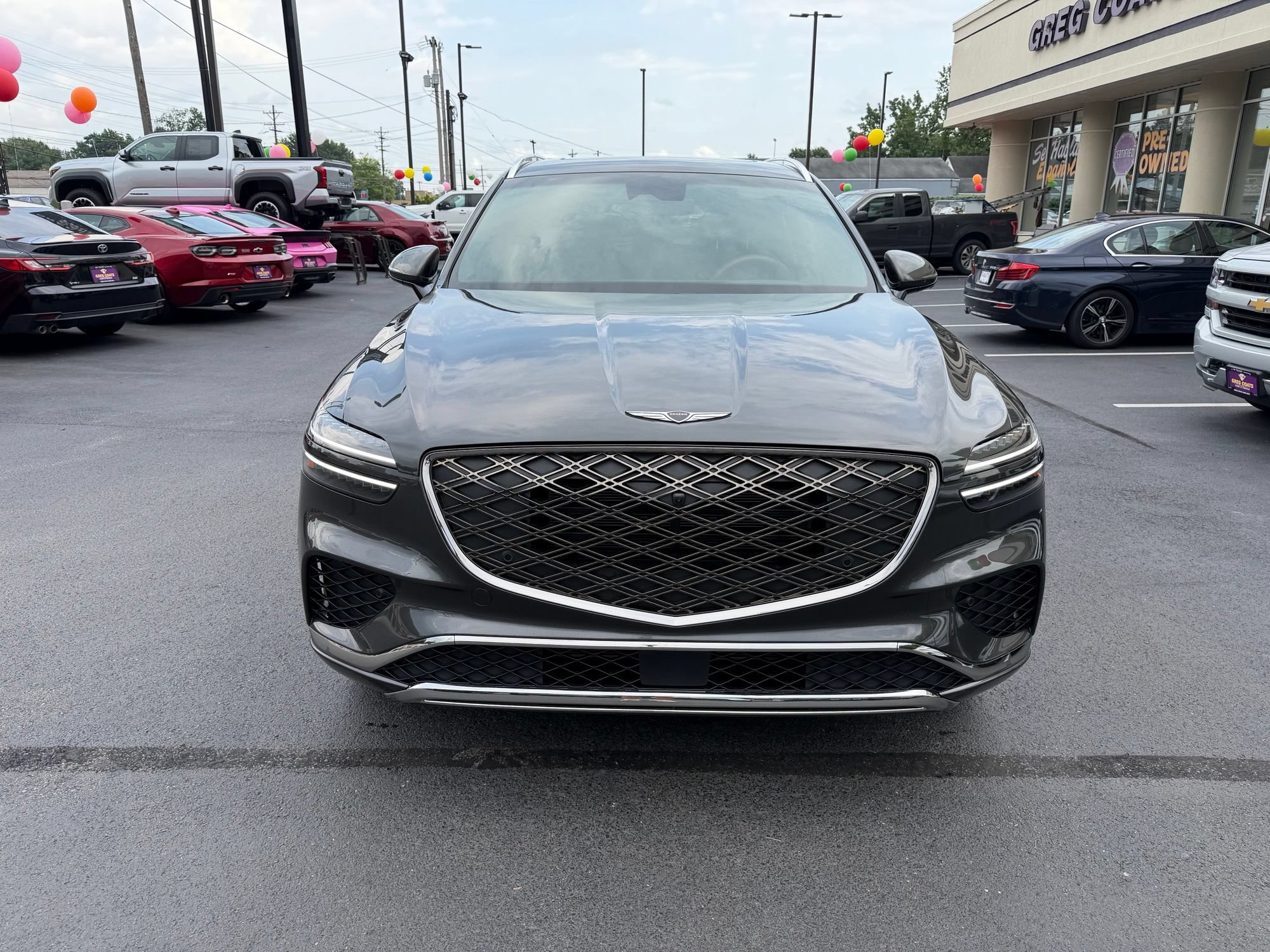 Used 2026 Genesis GV70 2.5T Advanced AWD/4WD image 2