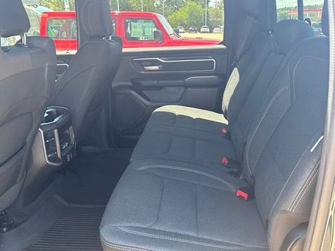 Used 2020 RAM 1500 Big Horn AWD/4WD image 12