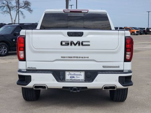 Used 2023 GMC Sierra 1500 Elevation w/ Elevation Premium Package image 8