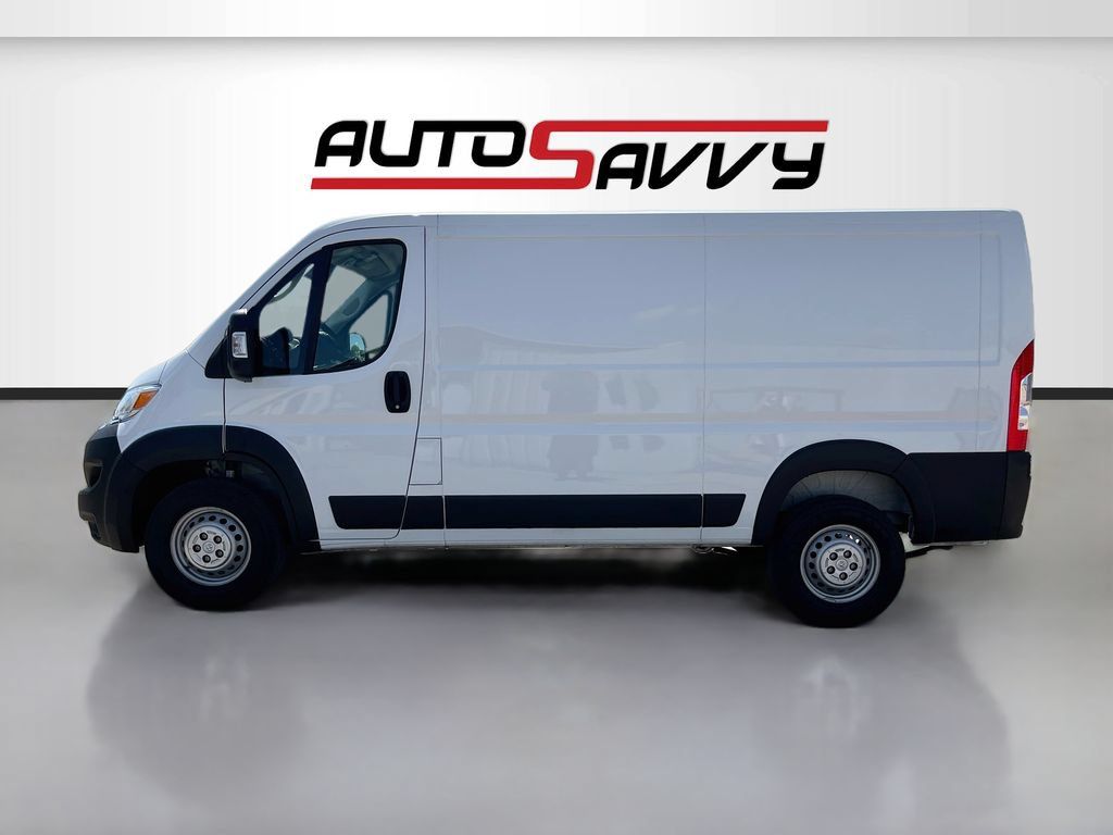Used 2025 RAM ProMaster 1500 FWD image 4