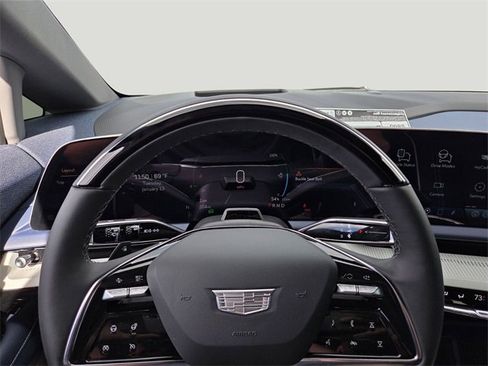 New 2026 Cadillac Optiq Sport 2 image 10