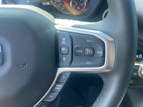 Used 2025 RAM 1500 Big Horn AWD/4WD image 16