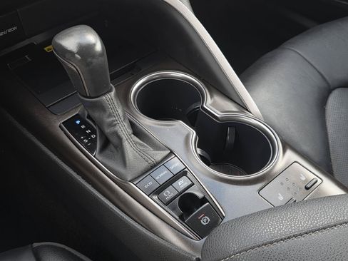 Used 2024 Toyota Camry XSE w/ Cold Weather Package FWD image 24