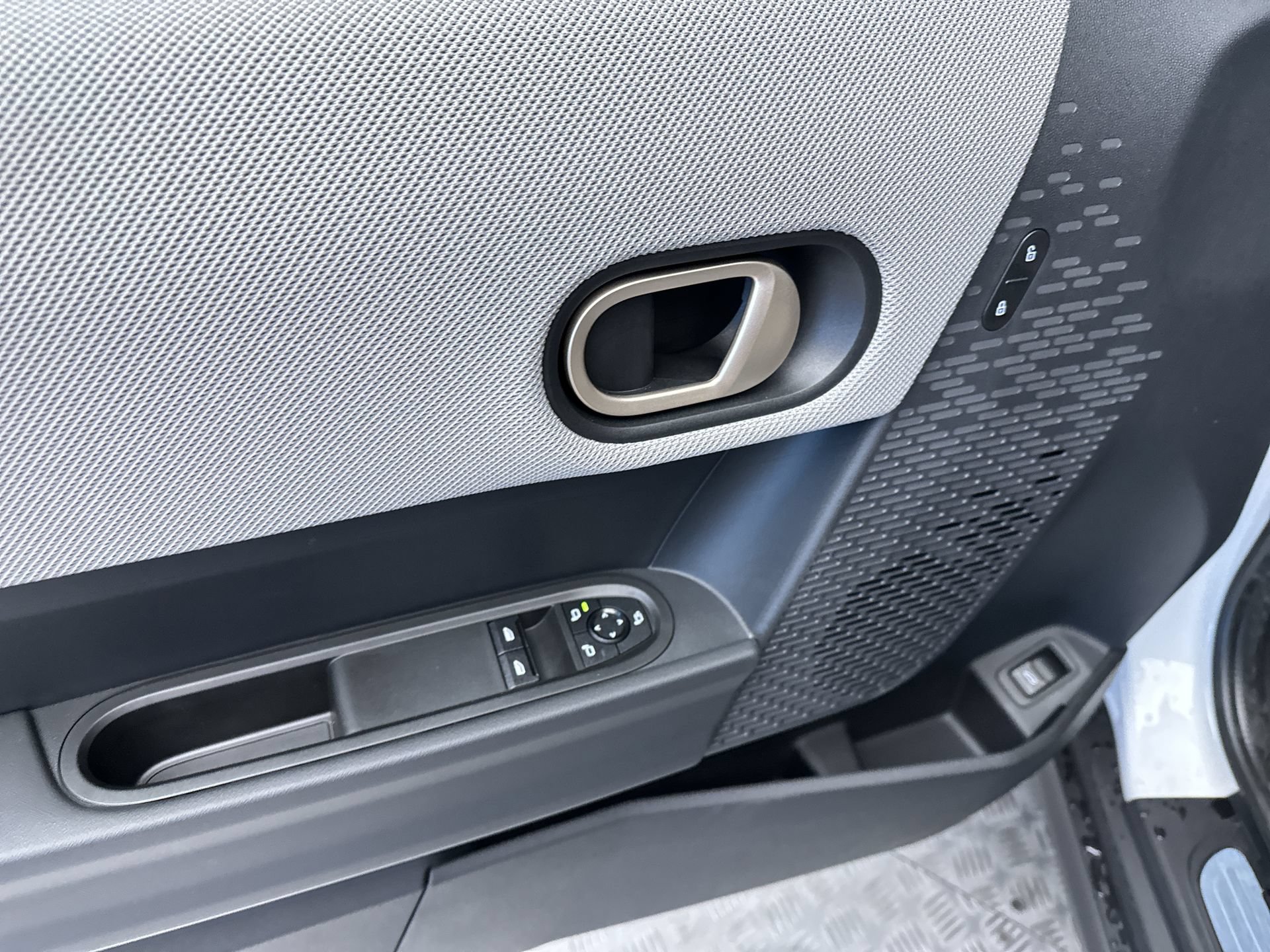 Certified 2026 MINI Cooper S FWD image 15