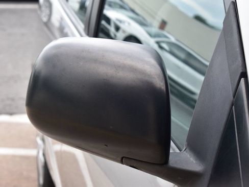 Used 2010 Toyota Sienna CE FWD image 35