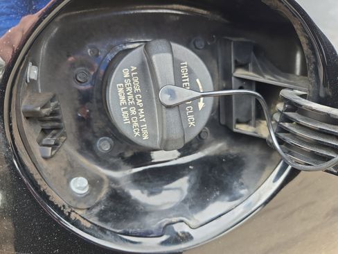 Used 2019 FIAT 500 Pop image 29