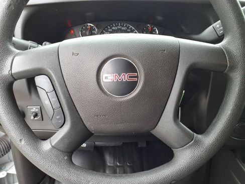 Used 2025 GMC Savana 2500 w/ Driver Convenience Package RWD image 19