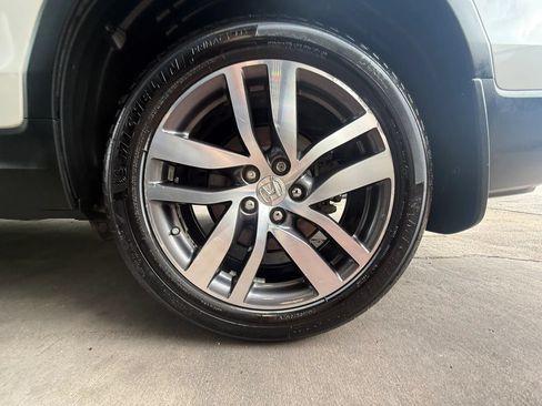 Used 2016 Honda Pilot Touring image 25