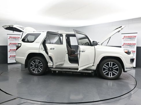 Used 2023 Toyota 4Runner Limited AWD/4WD image 42