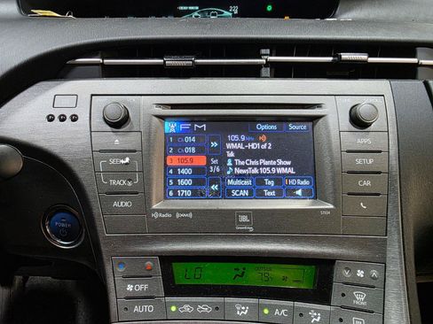 Used 2012 Toyota Prius Four FWD image 28