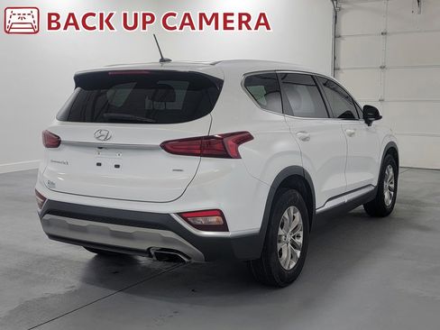 Used 2019 Hyundai Santa Fe SE image 9
