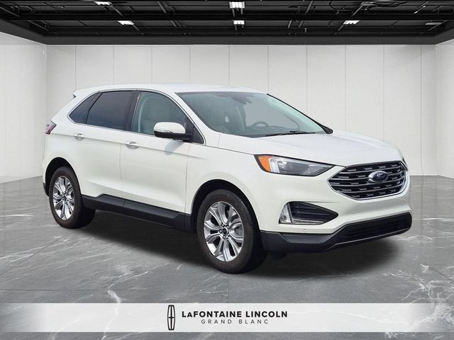 Used 2023 Ford Edge Titanium AWD/4WD image 7