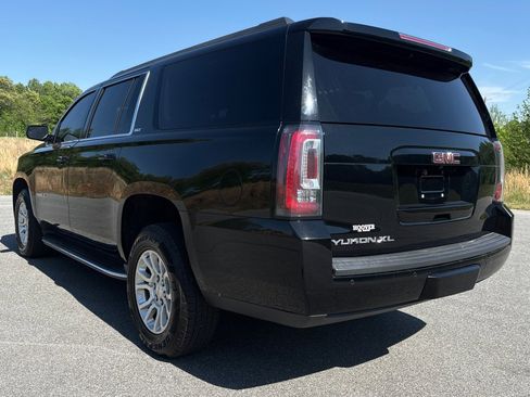 Used 2019 GMC Yukon XL SLT AWD/4WD image 25