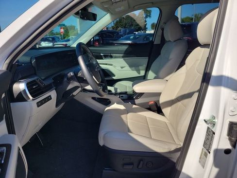 Certified 2025 Kia Telluride SX FWD image 18