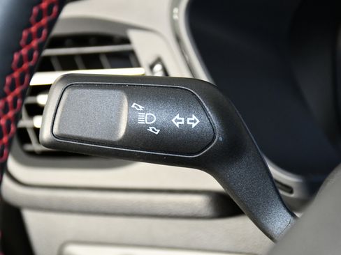 Used 2025 Ford Escape ST-Line Select image 22