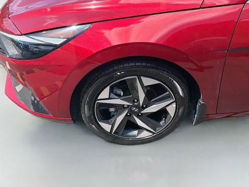 Used 2023 Hyundai Elantra Limited FWD image 30