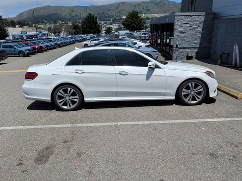 Used 2014 Mercedes-Benz E 350 Sedan image 8
