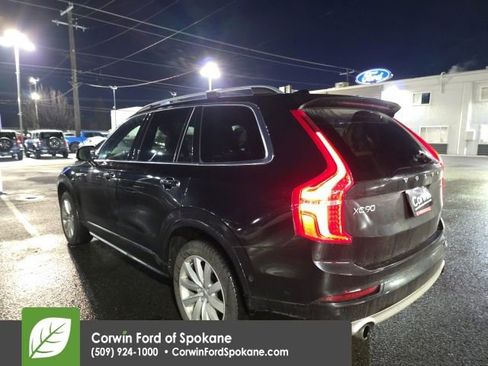 Used 2018 Volvo XC90 T5 Momentum w/ Convenience Package image 10