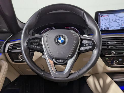 Certified 2023 BMW 530i xDrive w/ Premium Package AWD/4WD image 32
