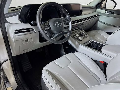 Used 2025 Hyundai Palisade SEL FWD image 7