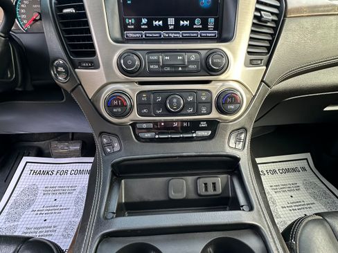 Used 2019 GMC Yukon Denali w/ Denali Ultimate Package AWD/4WD image 17
