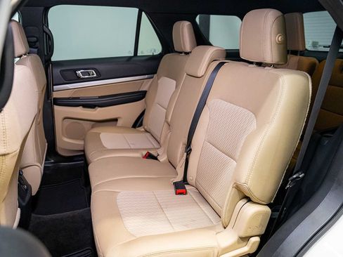Used 2016 Ford Explorer 4WD image 14
