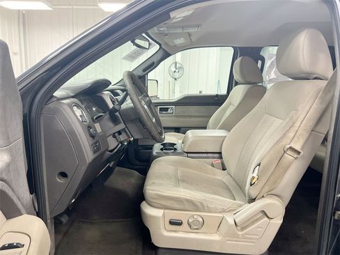 Used 2010 Ford F150 XLT image 17