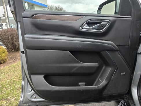 Used 2023 Chevrolet Tahoe High Country image 19