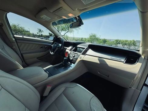 Used 2013 Ford Taurus SEL image 11